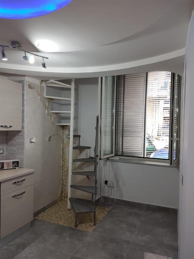 Rebby'S Home 那不勒斯 外观 照片